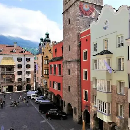 Little Center Golden Roof * Innsbruck